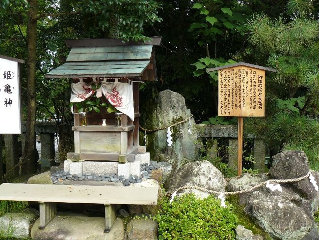 �O����א_��