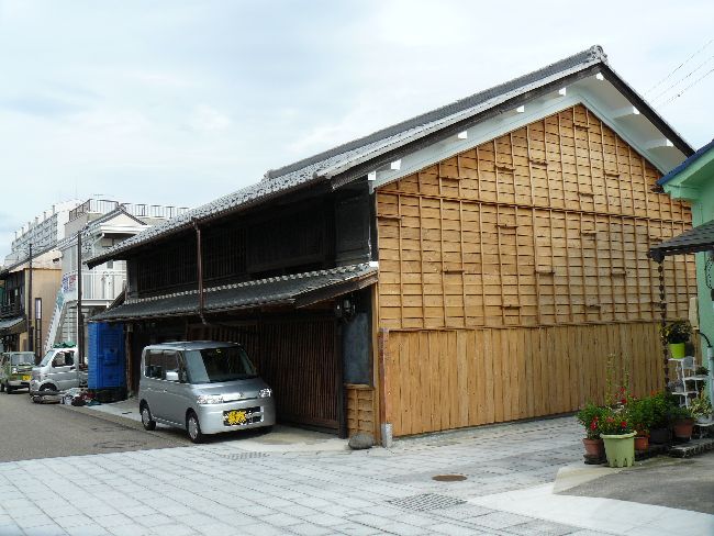 �~�c�ƏZ��