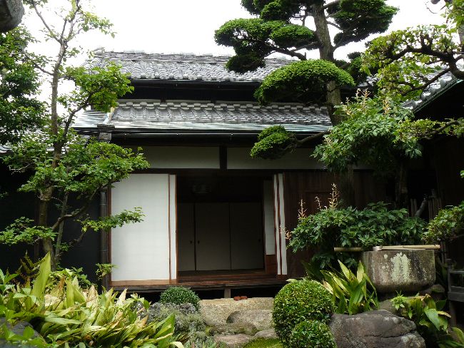 �������ƏZ��