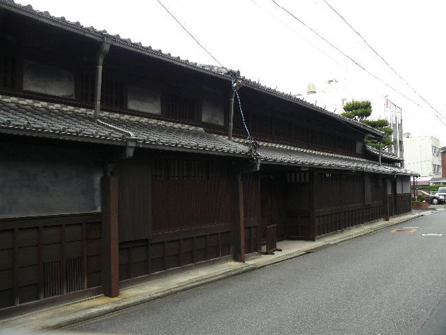 �ɓ��ƏZ��