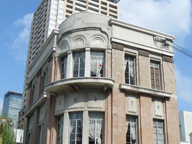 ����������r��