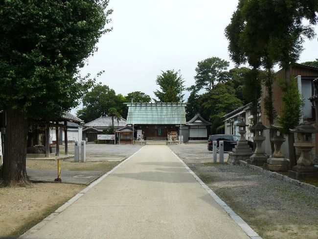 �\���_���{