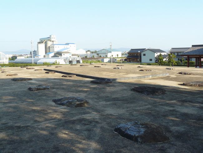 �O�͍�����