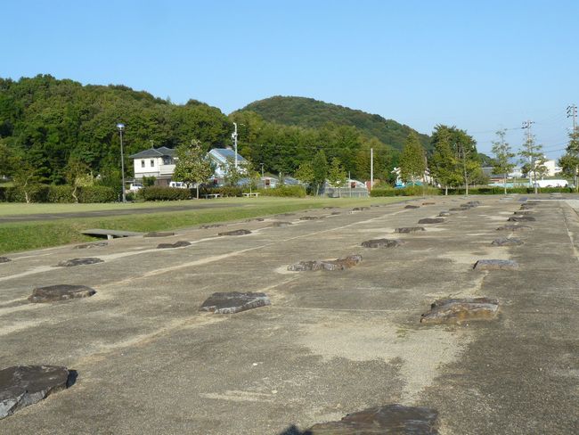 �O�͍�����